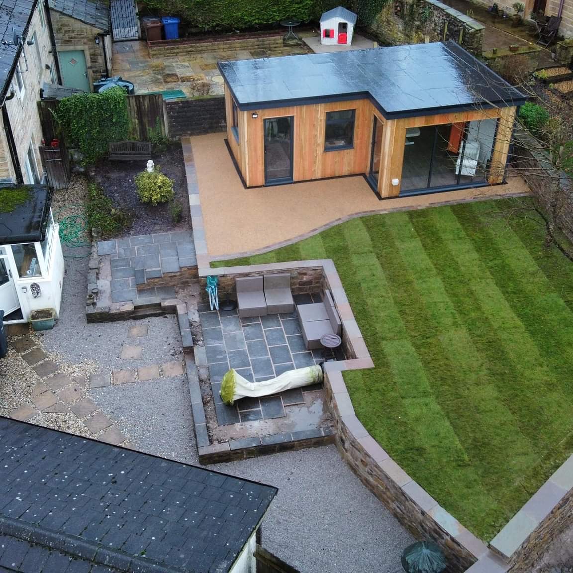 Garden pod resin footpath and newly laid turf 