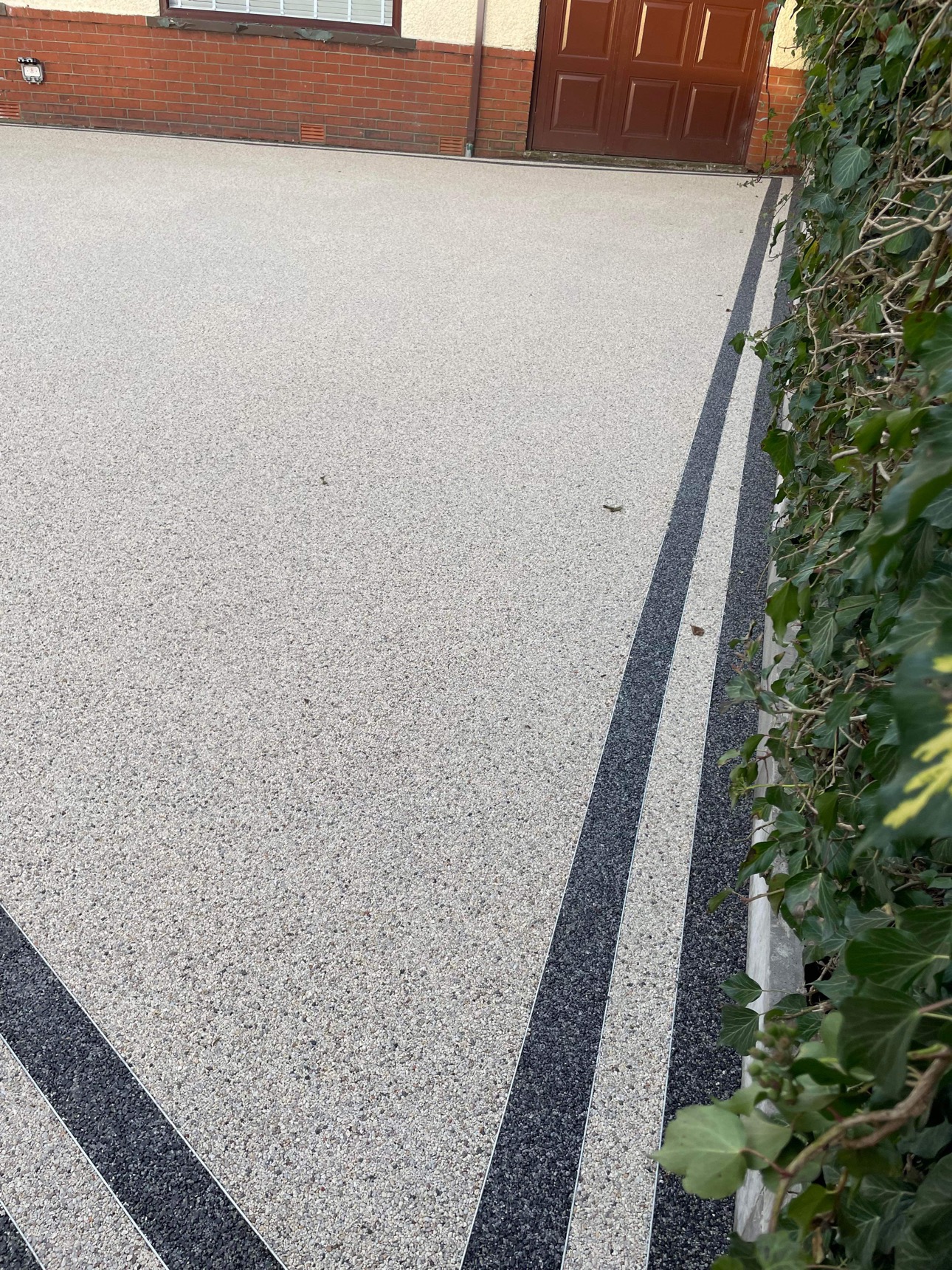 Full excavation and new resin bound gravel driveway 